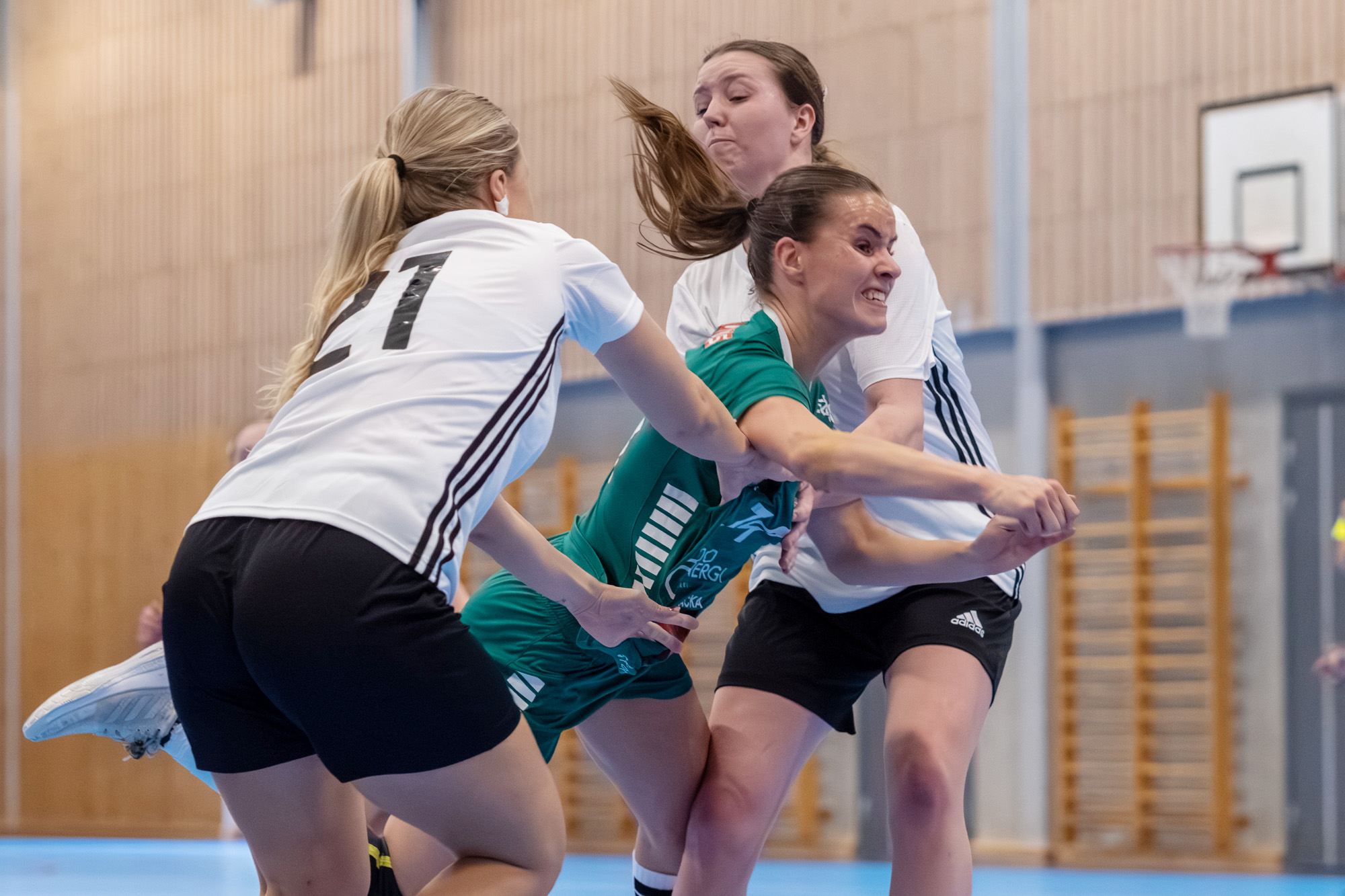 Corinne von Knorriang mot Arbrå.