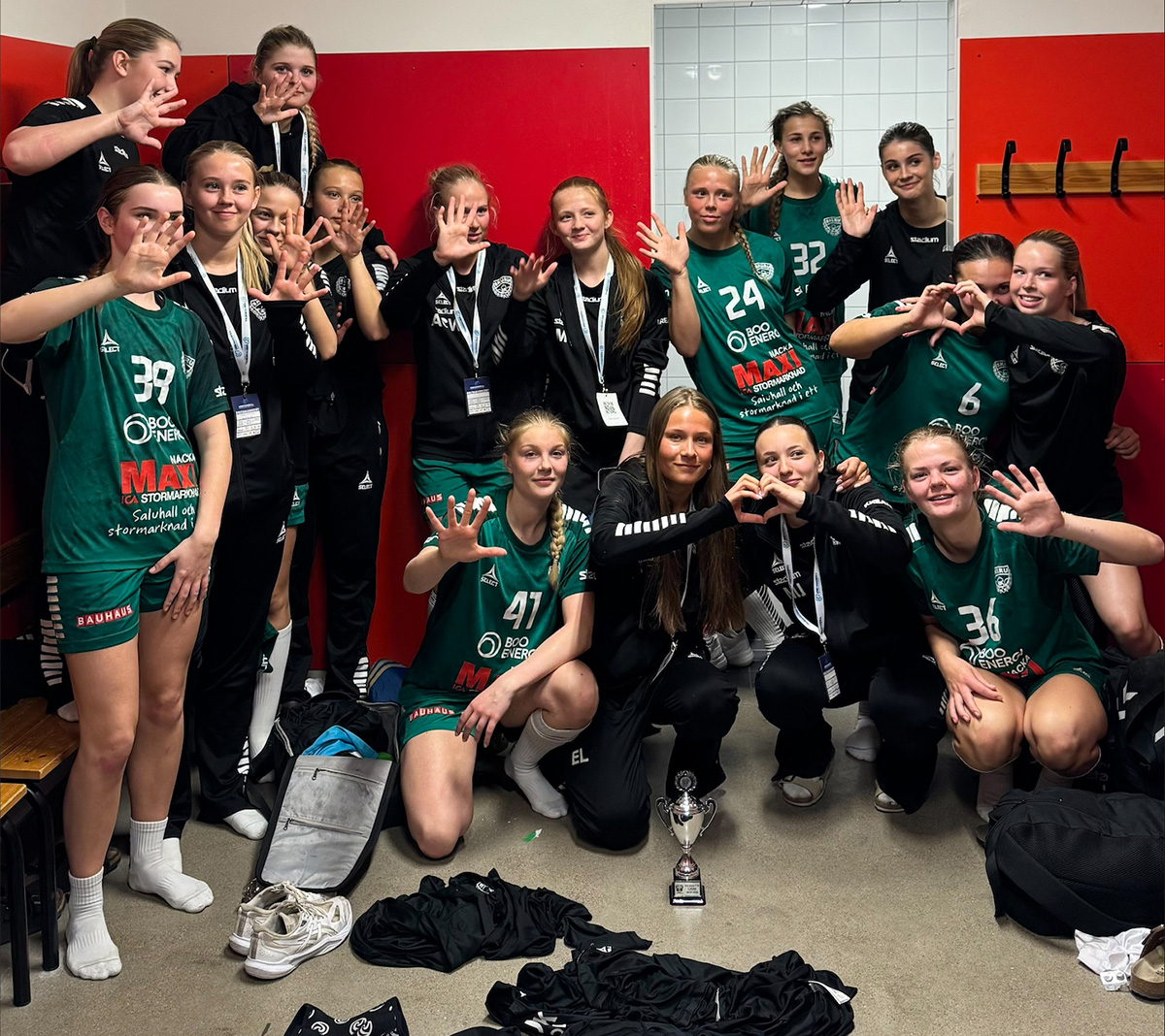 Skuru F16 i USM lagbild