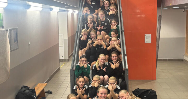 Skuru F14 gör USM-debut i Täby